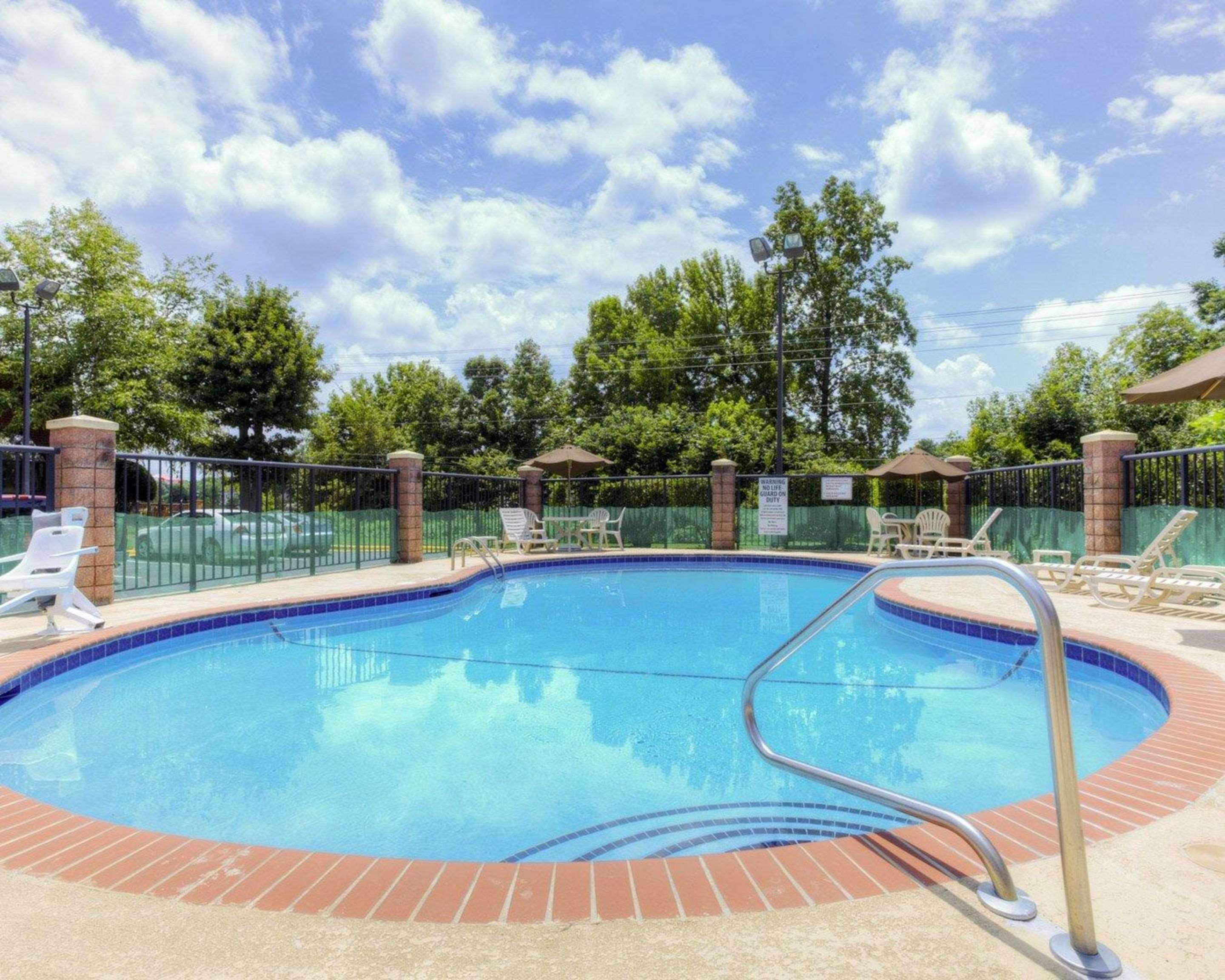 Comfort Inn Matthews / Charlotte Exterior foto
